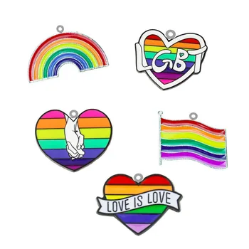 10 БР. ЛГБТ Акрилни срещнете се с тях тук Дъгова Гордост Гей Знаме Епоксидна Смола Заложби Окачване За Обици Ключодържател Бижута Анимация