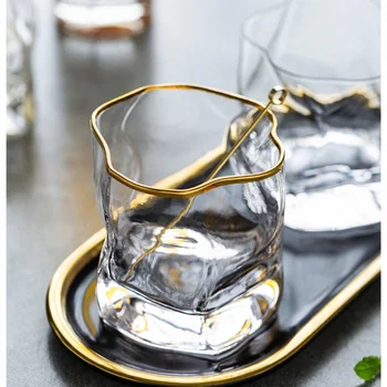 Японска Бира, Уиски кристал Стъкло Стъклена Чаша във Формата На Чаша Усукана Чаша Ins Wind Креативна на Едро на Съдове За Напитки 250 мл